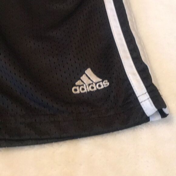 Adidas Black Mesh Athletic Shorts - Size 5 - Picture 2 of 5